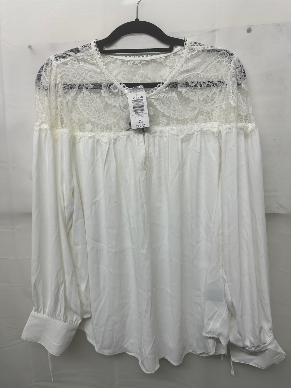 torrid White Lace Yoke Peasant Blouse — Long Sleeve